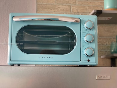 19201 Collins Ave unit 1027, Sunny Isles Beach, FL 33160 - photo 5