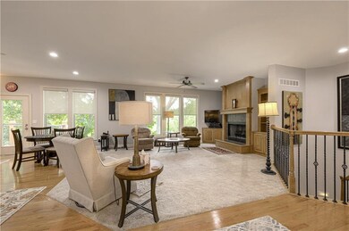 10511 W 49th Place, Shawnee, KS 66203 - photo 5