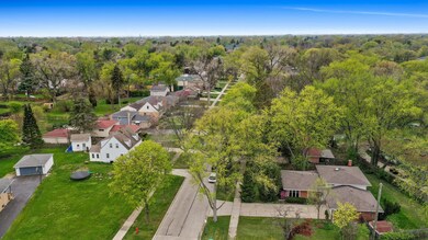 1784 Whitcomb Ave, Des Plaines, IL 60018 - photo 6