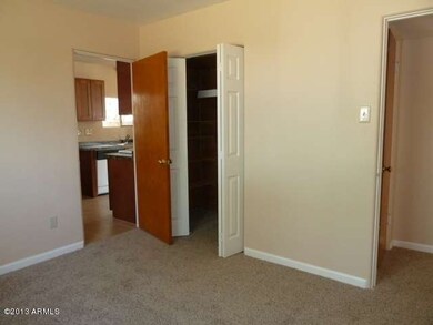 001-BEDROOM 1