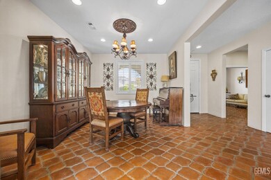 16009 La Strada Ct, Bakersfield, CA 93314 - photo 4