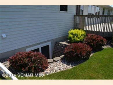 1300 26th St SW, Austin, MN 55912 - photo 6