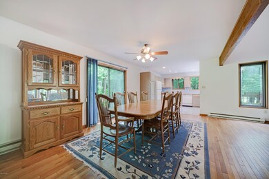 226 Meadow Lark Cir, Lehman Township, PA 18324 - photo 7