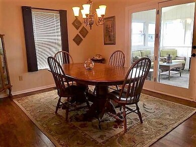 300 Nutmeg Ct, Circleville, OH 43113 - photo 4