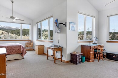 186 Deer Trail Ct MLS-11