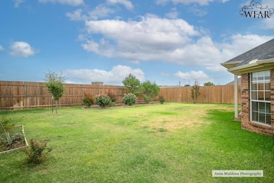 8 St Andrews Ct, Wichita Falls, TX 76309 - photo 5