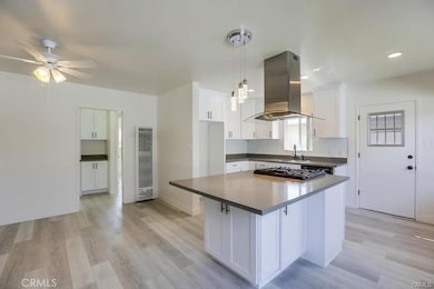 8716 Buckles St, Downey, CA 90241 - photo 6