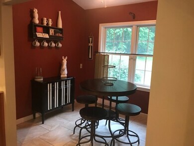 26 Wedgewood Dr, Londonderry, NH 03053 - photo 3