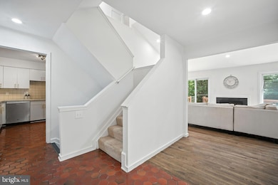 6410 Wishbone Terrace, Cabin John, MD 20818 - photo 4