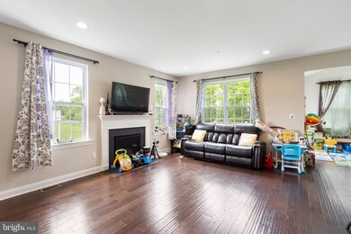 349 W Boulder Dr, Chalfont, PA 18914 - photo 5