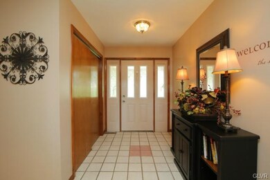 5804 Shady Ln, Bath, PA 18014 - photo 7