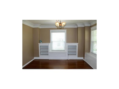Dining room also has built-in shelves and storage 