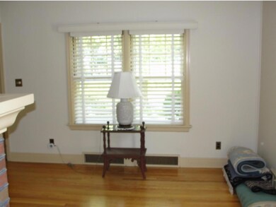 25 Prospect Hill, Burlington, VT 05401 - photo 4