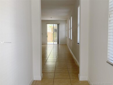 7440 NW 107th Ct, Miami, FL 33178 - photo 4