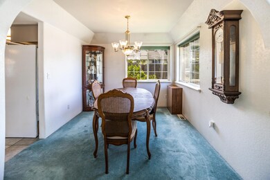 1819 W Harbeck Rd, Grants Pass, OR 97527 - photo 6