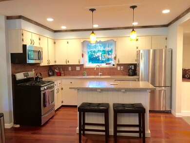 44 Roseade Pkwy, Burlington, VT 05408 - photo 4