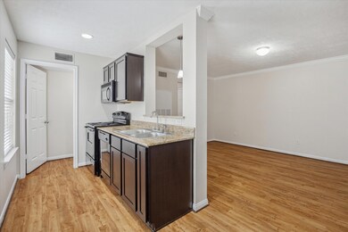 1222 Heights Blvd unit 5, Houston, TX 77008 - photo 2