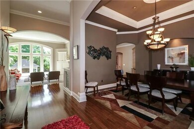 8447 Summit St, Lenexa, KS 66215 - photo 3