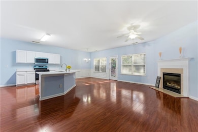 3923 Snipes Ct unit 66, Lilburn, GA 30047 - photo 3