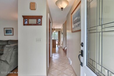 8 Longwood Dr, Albany, NY 12211 - photo 3