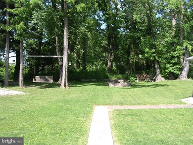 4546 Scotland Main St, Chambersburg, PA 17202 - photo 7