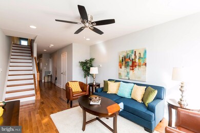 524 N Castle St, Baltimore, MD 21205 - photo 2