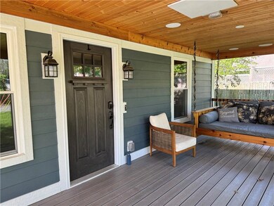 318 Pleasant View Dr, Des Moines, IA 50315 - photo 4