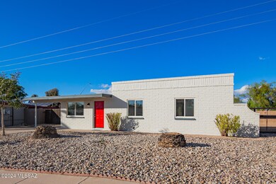 7461 E Desert Aire Dr, Tucson, AZ 85730 - photo 4