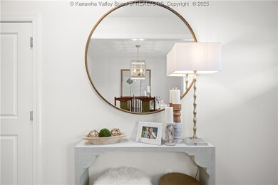 188 Lenore Cir, Fraziers Bottom, WV 25082 - photo 4