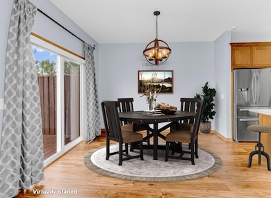 Dining area adjacent to deck