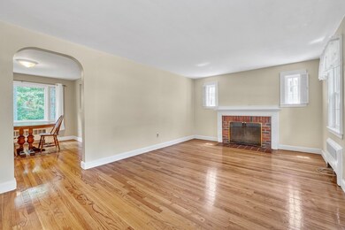 154 Cobleigh St, Westwood, MA 02090 - photo 5