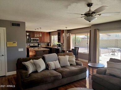 914 N Swallow Ln, Gilbert, AZ 85234 - photo 7