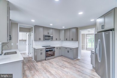 13820 Waverly Point Rd, Newburg, MD 20664 - photo 3