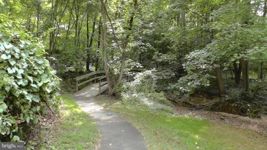 12216 Wye Oak Commons Cir unit 52, Burke, VA 22015 - photo 6