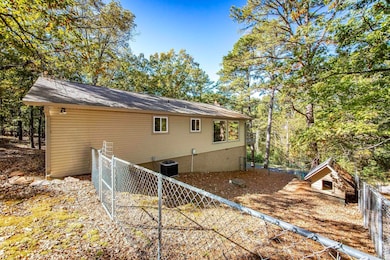 226 Lakeview Dr, Fairfield Bay, AR 72088 - photo 4