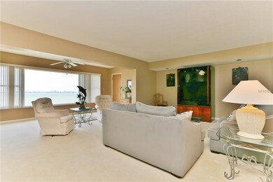 Huge living space with multiple options for guests