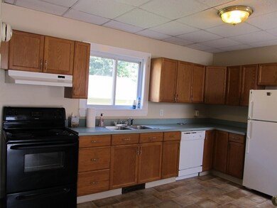 163 School St unit 1, Taunton, MA 02780 - photo 2