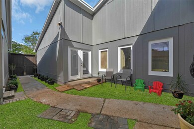 16335 Forest Bend Ave, Friendswood, TX 77546 - photo 4