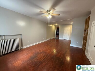 309 N 9th St, Allentown, PA 18102 - photo 5