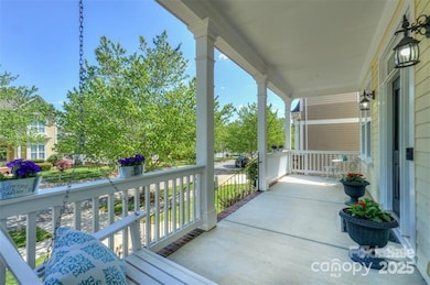 188 Water Oak Dr, Mooresville, NC 28117 - photo 4