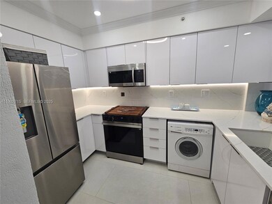 The Wave unit L17 (available Dec 9, Hollywood, FL 33019 - photo 2