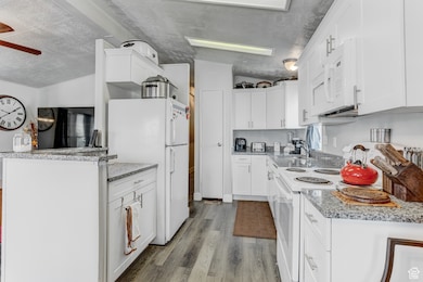 150 W 7500 S unit 55, Midvale, UT 84047 - photo 6