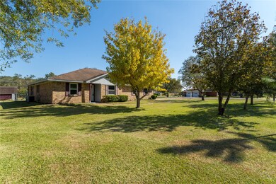 15911 Magnolia, Alvin, TX 77511 - photo 2