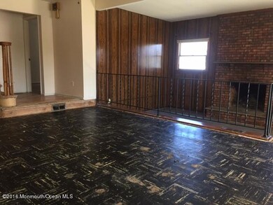LR to Family Room