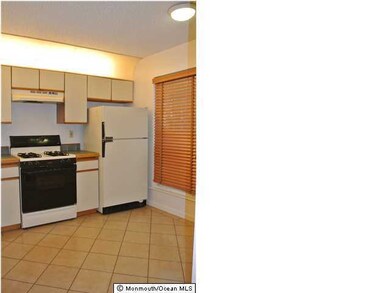 28 Citation Ct, Tinton Falls, NJ 07724 - photo 2