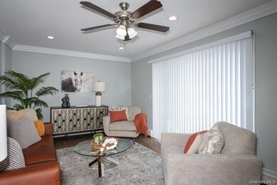 45 Golden Ave unit J07, Deer Park, NY 11729 - photo 5