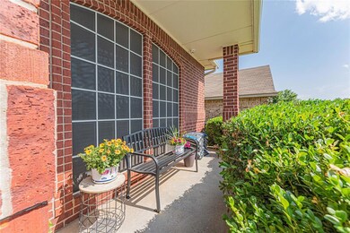 904 Elm Creek Dr, Moore, OK 73160 - photo 6