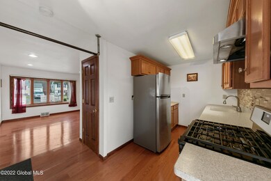 2570 Consaul (18)