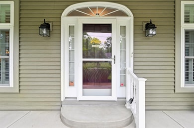 3-web-or-mls-Berwyn Ln-S0207-003