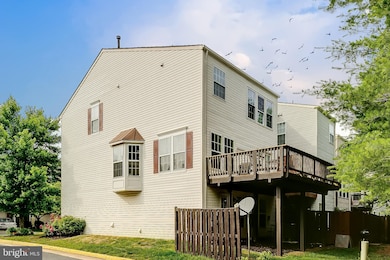 13513 Avonmore Dr, Herndon, VA 20171 - photo 4